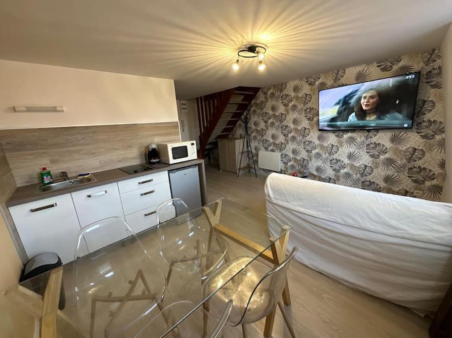 Magnifique Duplex Tout Confort Beauvais Ngoại thất bức ảnh