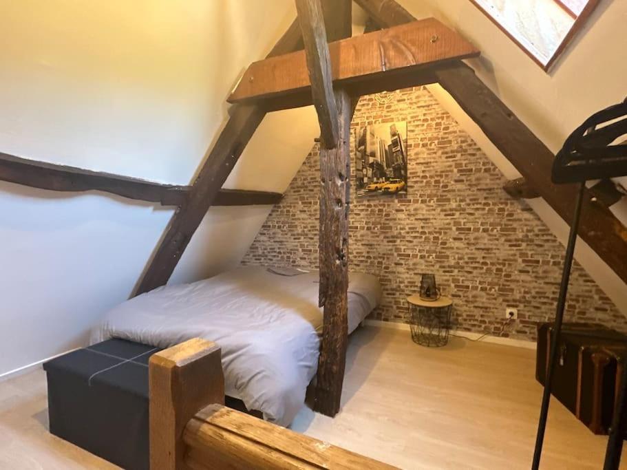 Magnifique Duplex Tout Confort Beauvais Ngoại thất bức ảnh