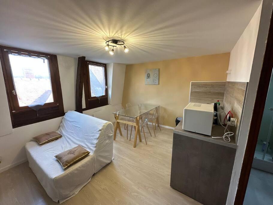 Magnifique Duplex Tout Confort Beauvais Ngoại thất bức ảnh